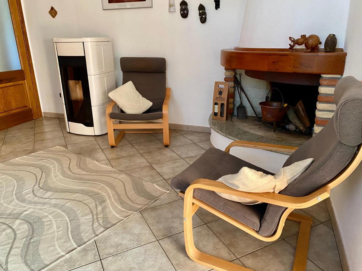 Villa Pelau - Holiday Home Jerzu Екстер'єр фото