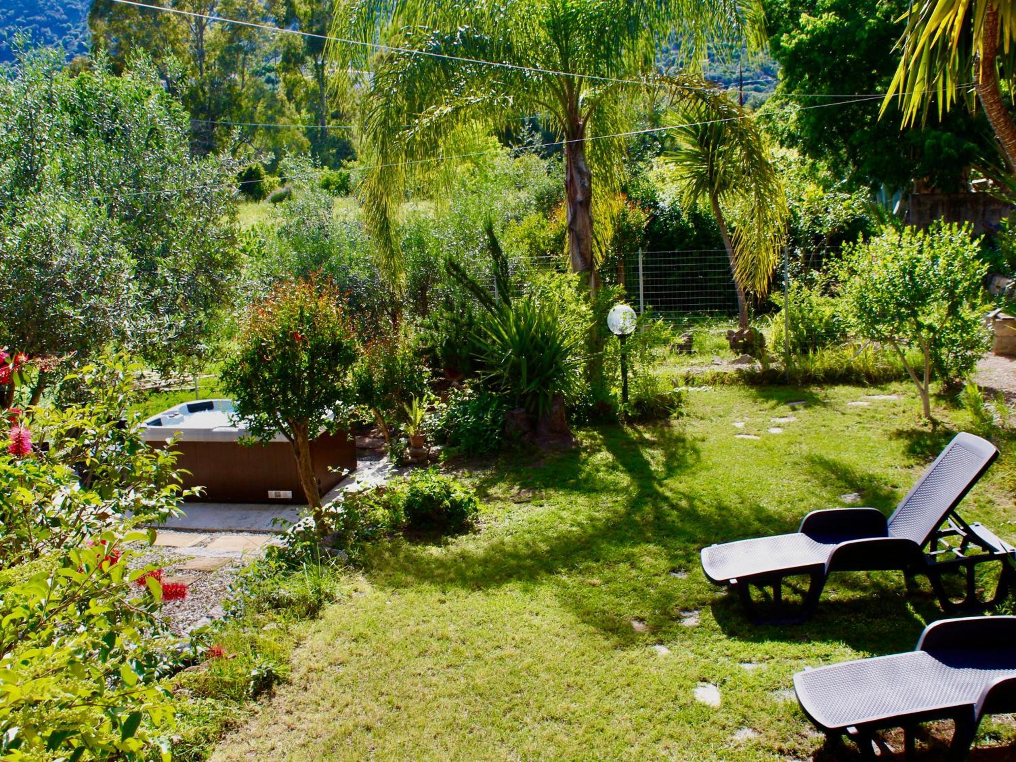 Villa Pelau - Holiday Home Jerzu Екстер'єр фото
